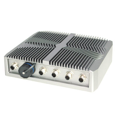 Outdoor IP67 Embedded Linux Fanless Mini Pc, ตัวเชื่อมต่อ M12 I / O คอมพิวเตอร์ Gpu อุตสาหกรรม